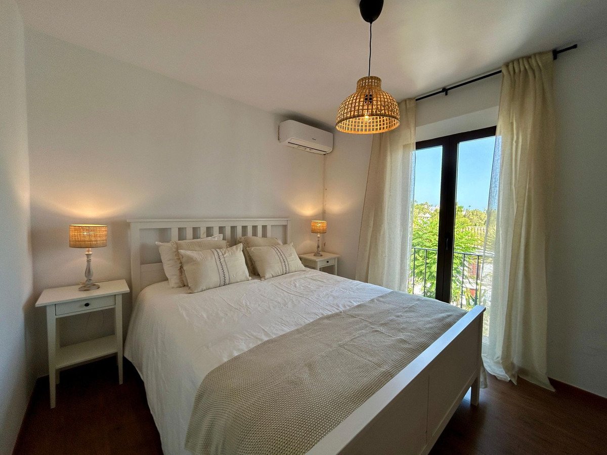 2 Bed Townhouse in Nueva Andalucía