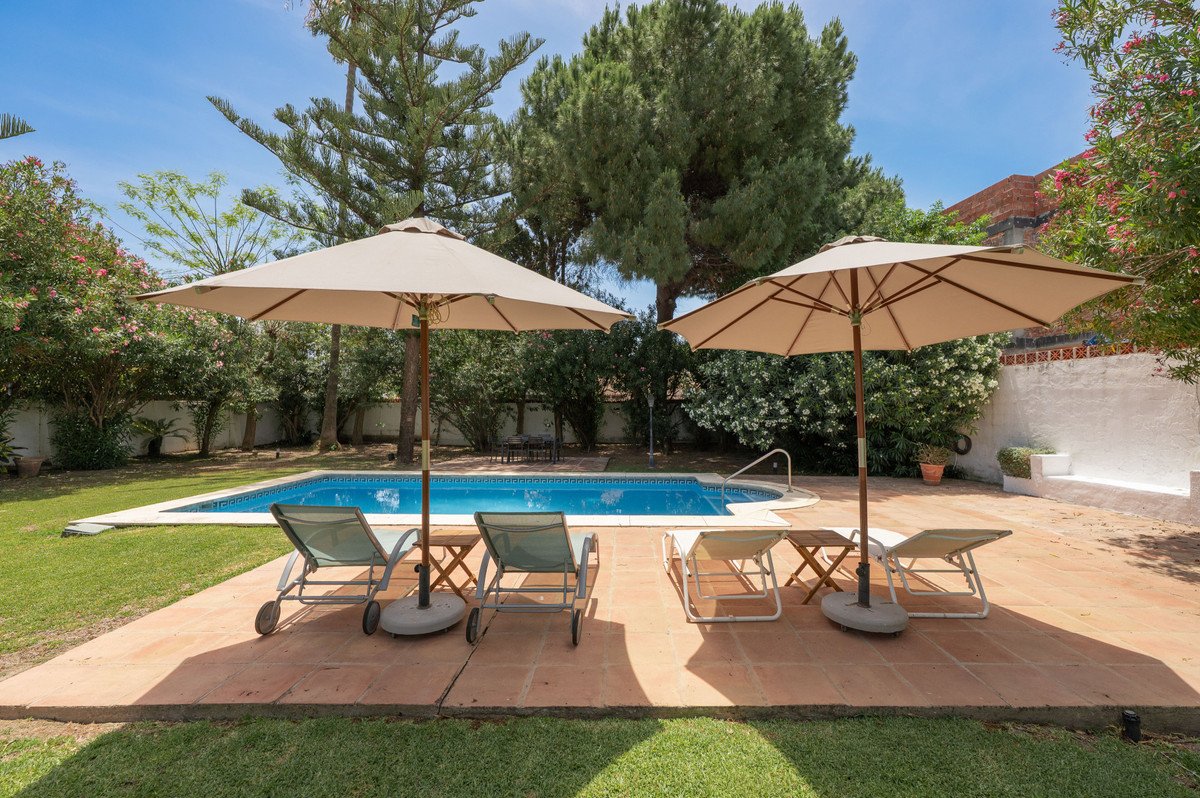 5 Bed Detached Villa in San Pedro de Alcántara