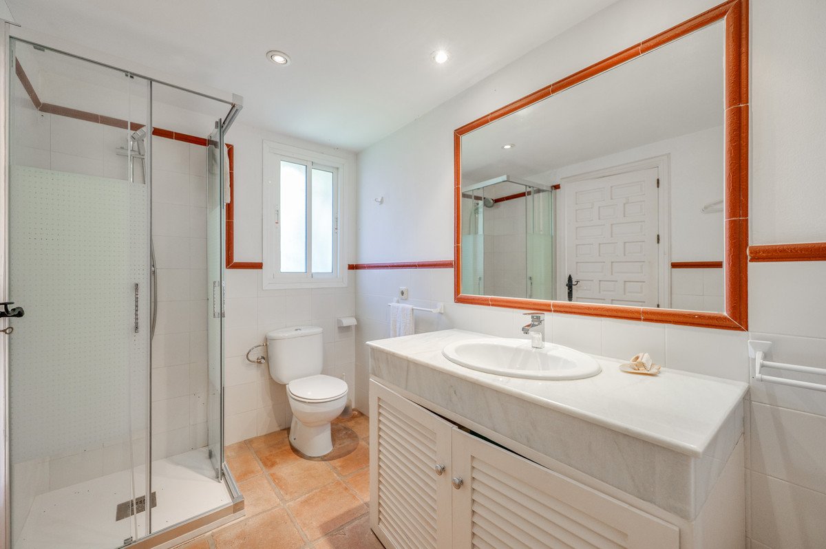 5 Bed Detached Villa in San Pedro de Alcántara