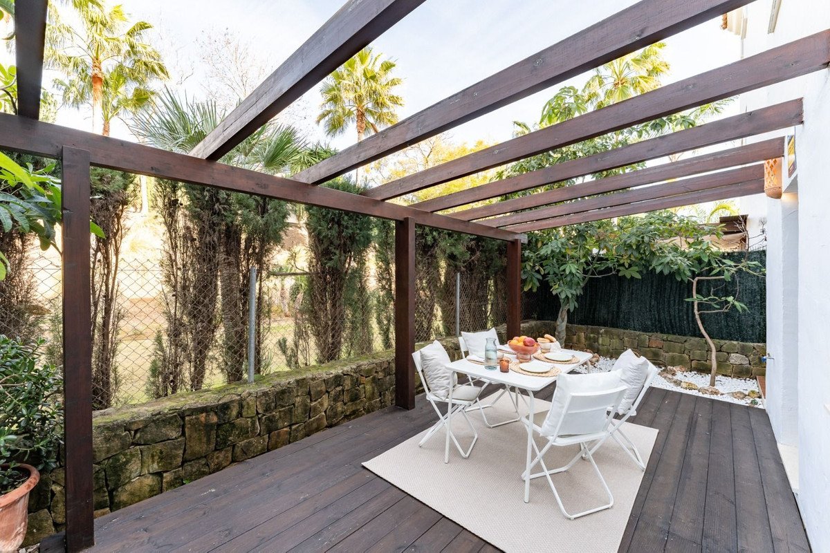 3 Bed Ground Floor Apartment in Estepona