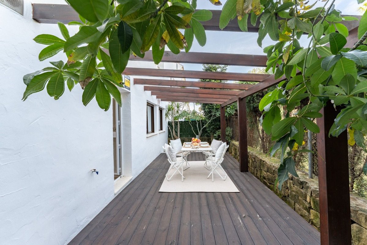 3 Bed Ground Floor Apartment in Estepona
