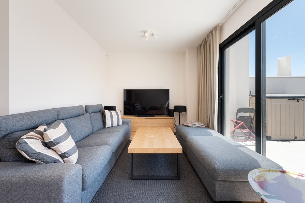 3 Bed Penthouse in Las Lagunas