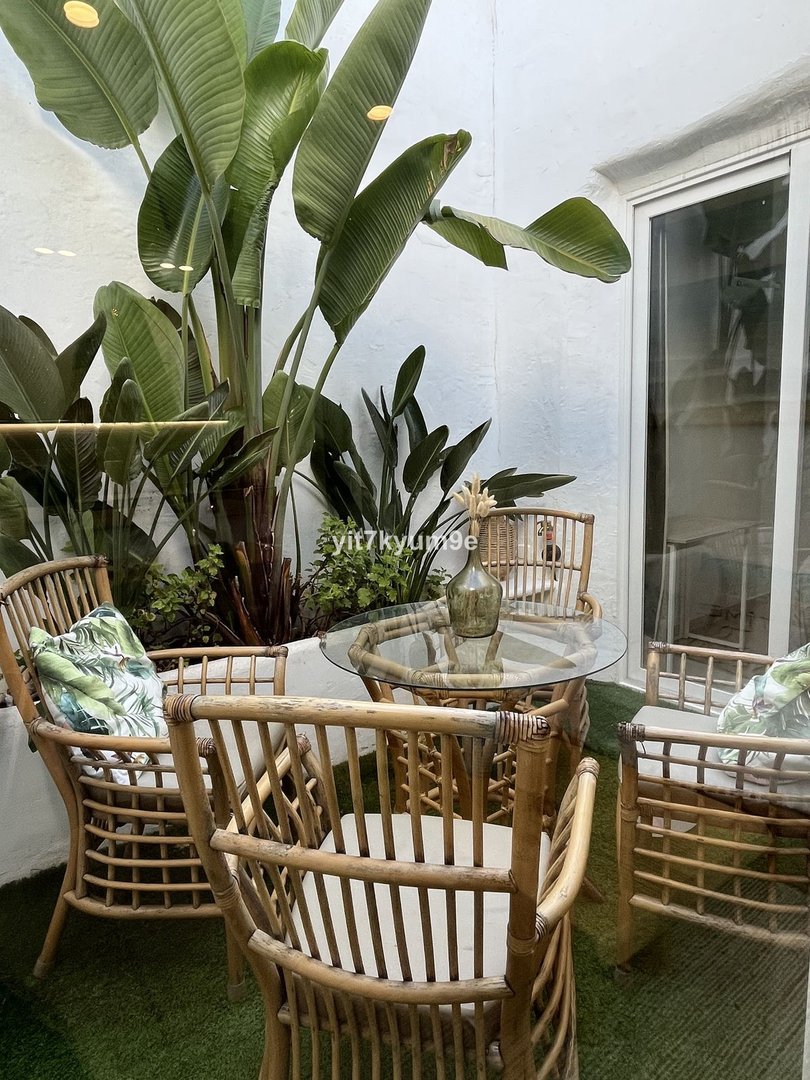 2 Bed Ground Floor Apartment in Estepona