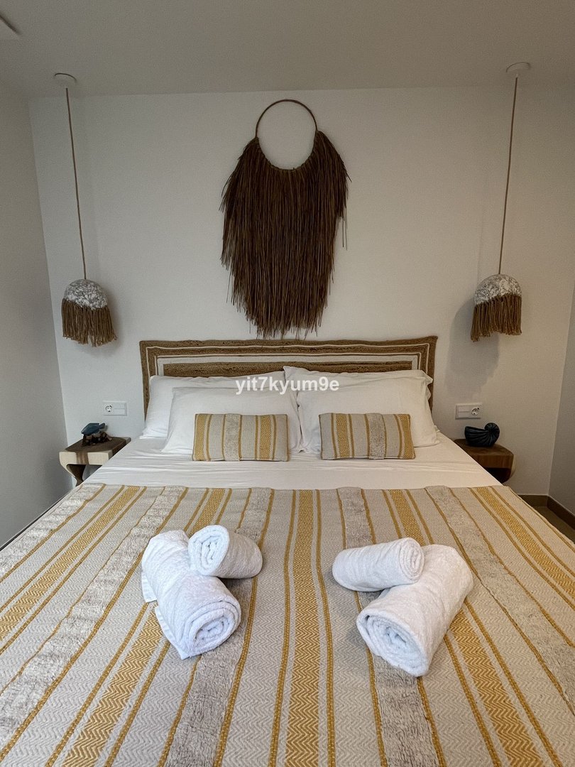2 Bed Ground Floor Apartment in Estepona