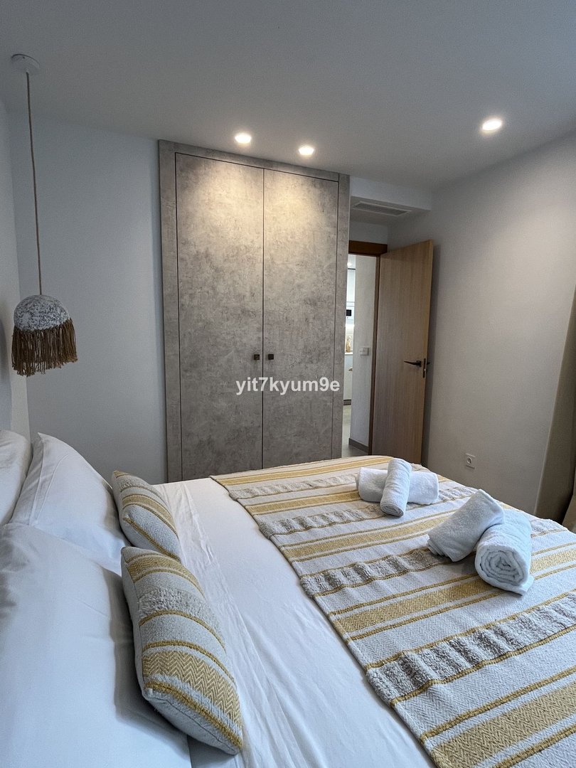 2 Bed Ground Floor Apartment in Estepona