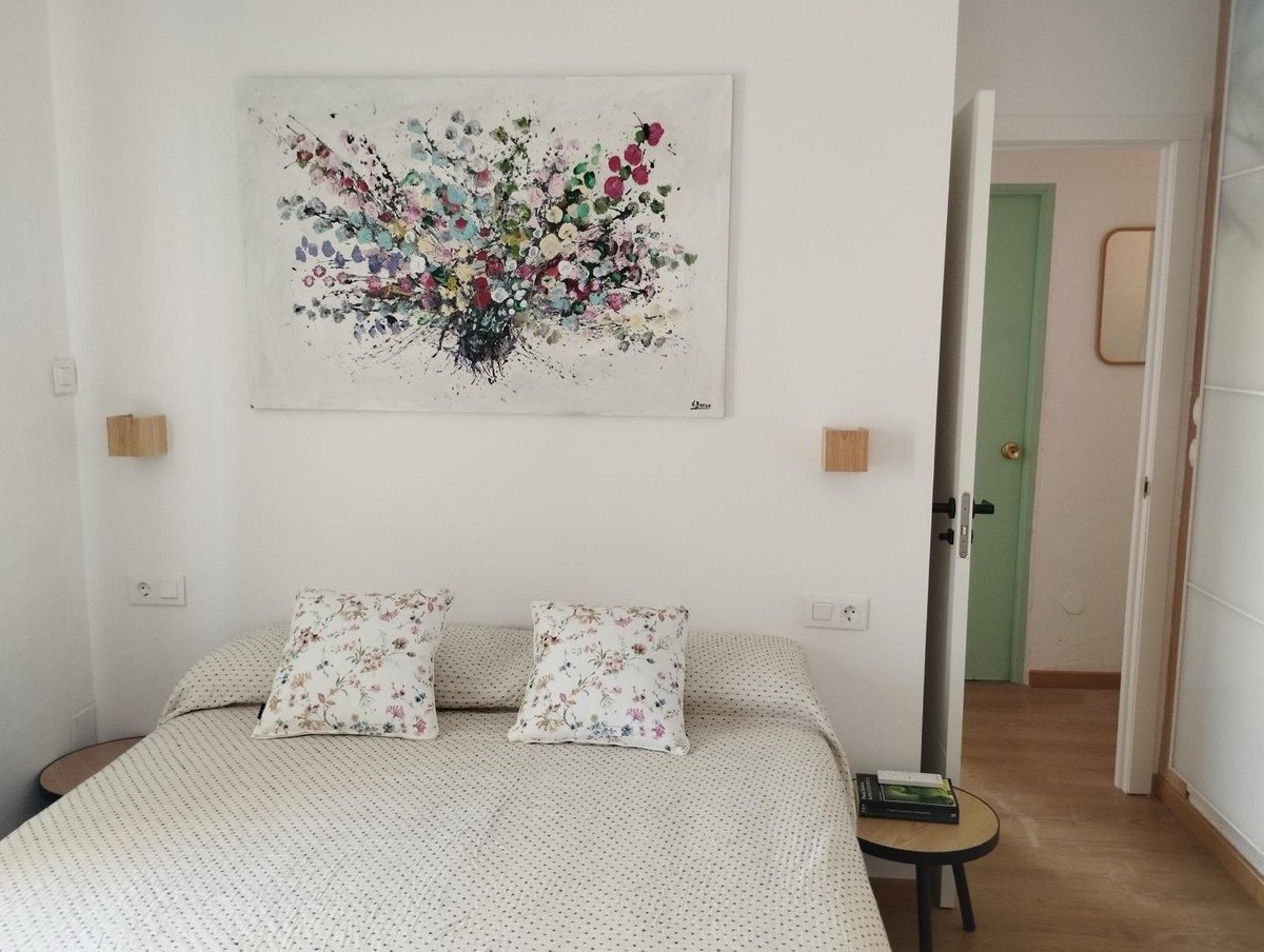 2 Bed Semi-Detached House in Estepona