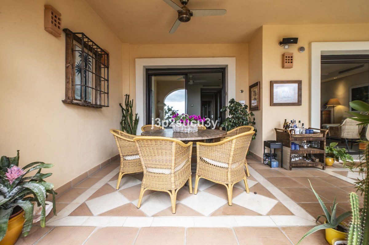 2 Bed Ground Floor Apartment in La Quinta
