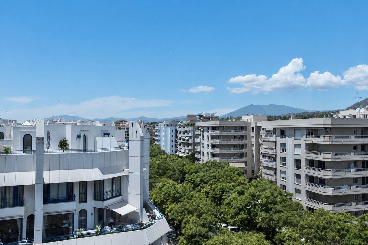 3 Bed Penthouse in Marbella