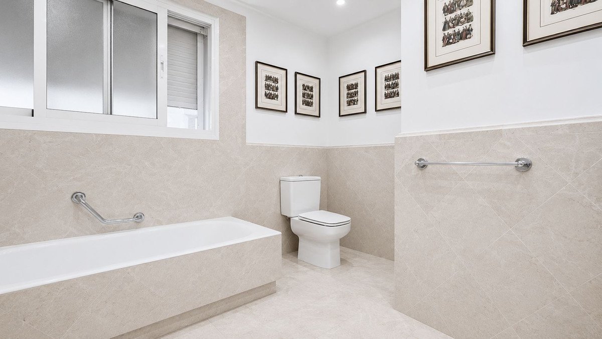 3 Bed Penthouse in Marbella