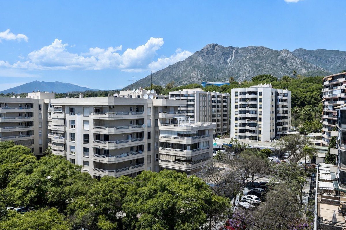3 Bed Penthouse in Marbella