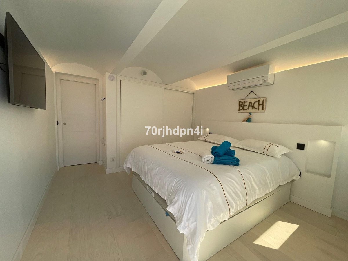 4 Bed Detached Villa in Estepona