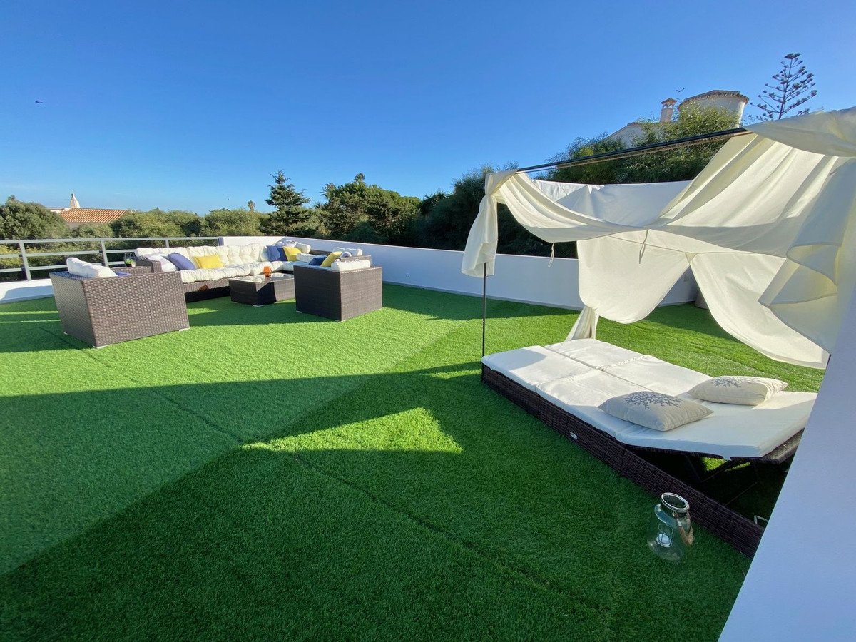 4 Bed Detached Villa in Mijas