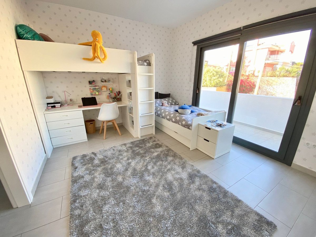 4 Bed Detached Villa in Mijas