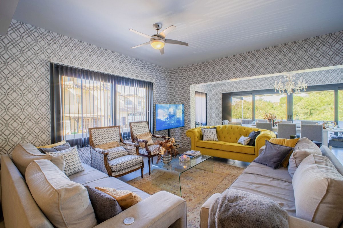 4 Bed Detached Villa in Mijas