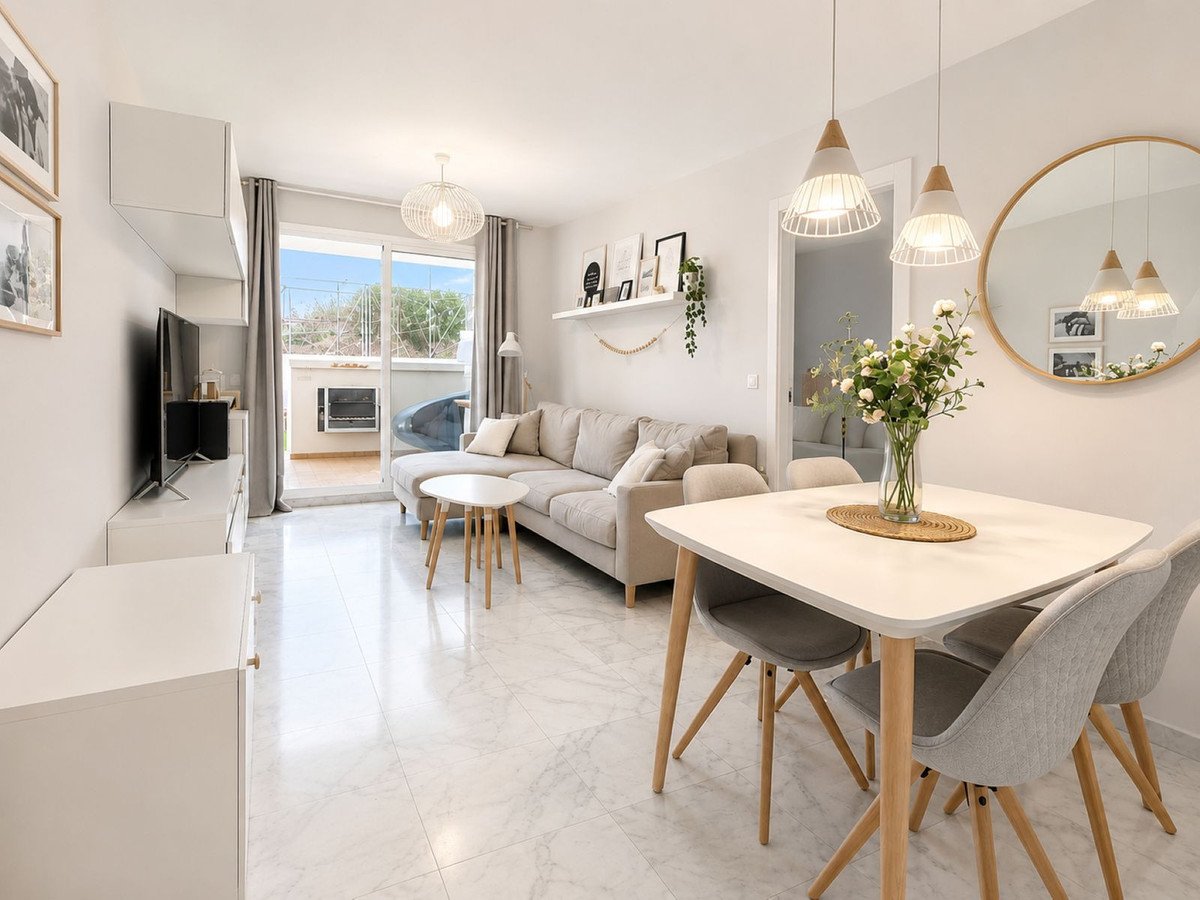4 Bed Ground Floor Apartment in Casares Playa