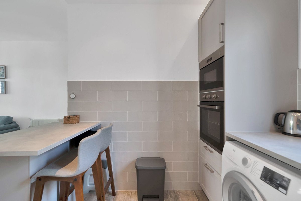 2 Bed Top Floor Apartment in Benahavís