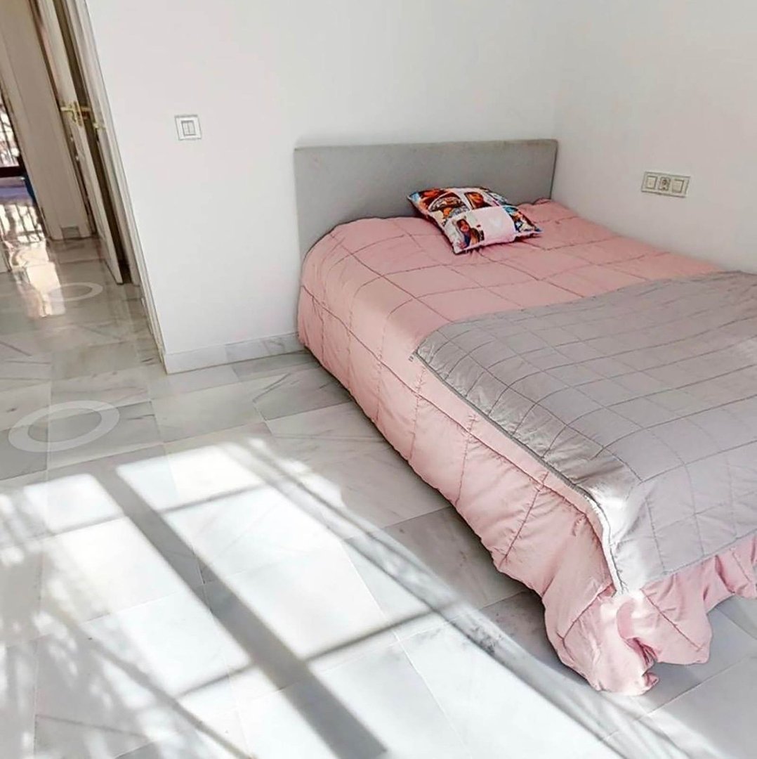 4 Bed Middle Floor Apartment in Hacienda del Sol