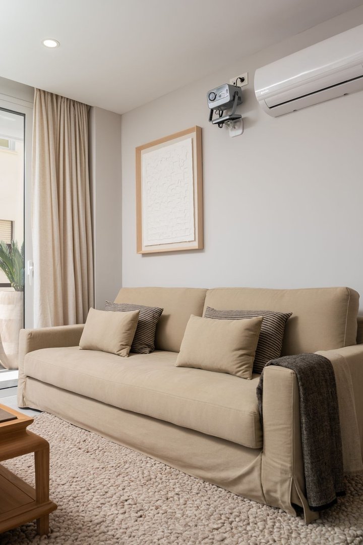 3 Bed Middle Floor Apartment in Estepona