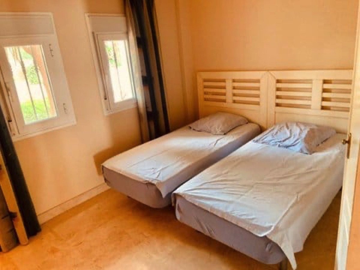 2 Bed Ground Floor Apartment in Estepona