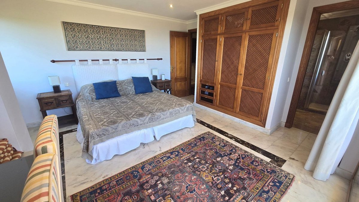 7 Bed Detached Villa in El Rosario