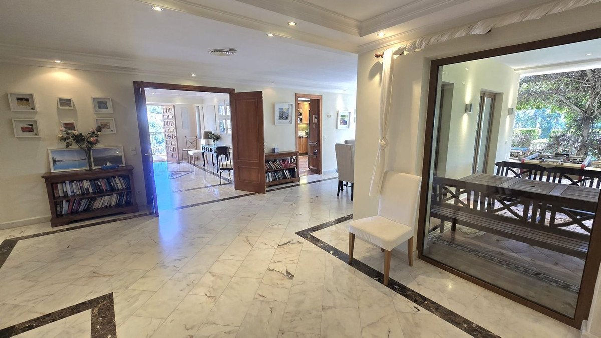 7 Bed Detached Villa in El Rosario