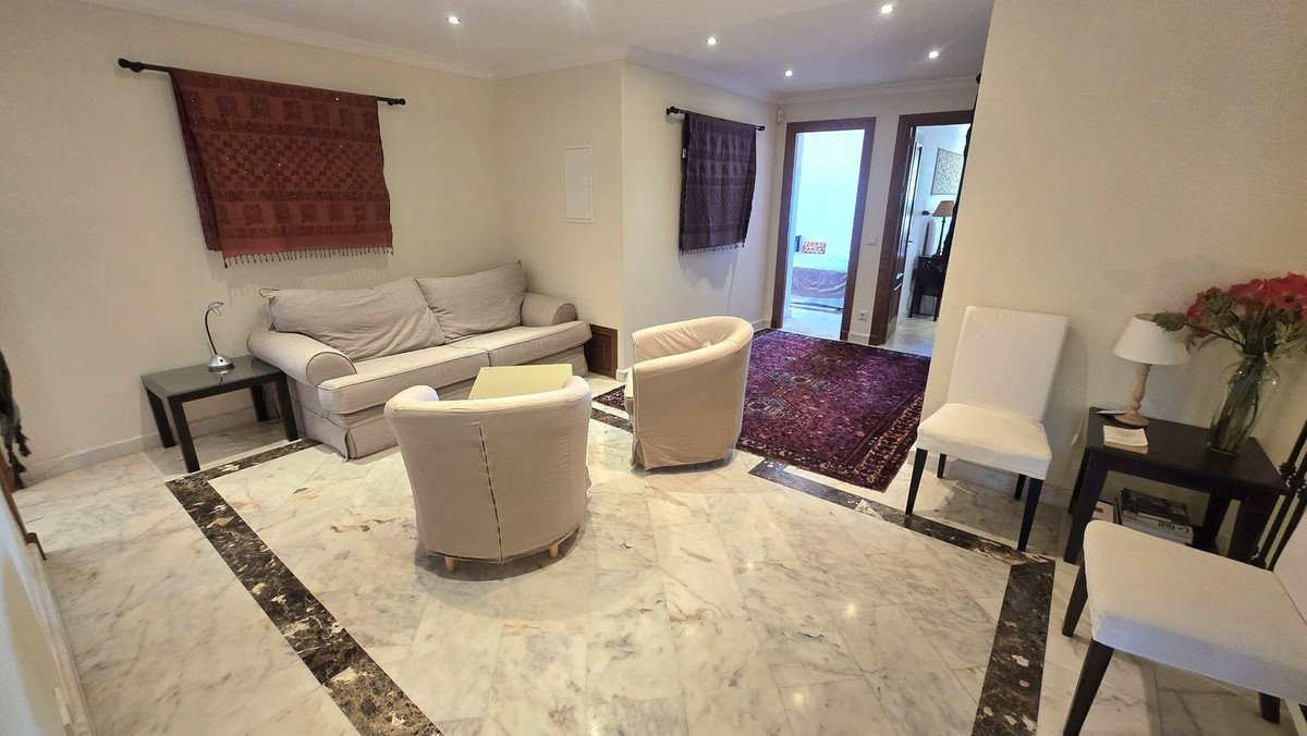 7 Bed Detached Villa in El Rosario