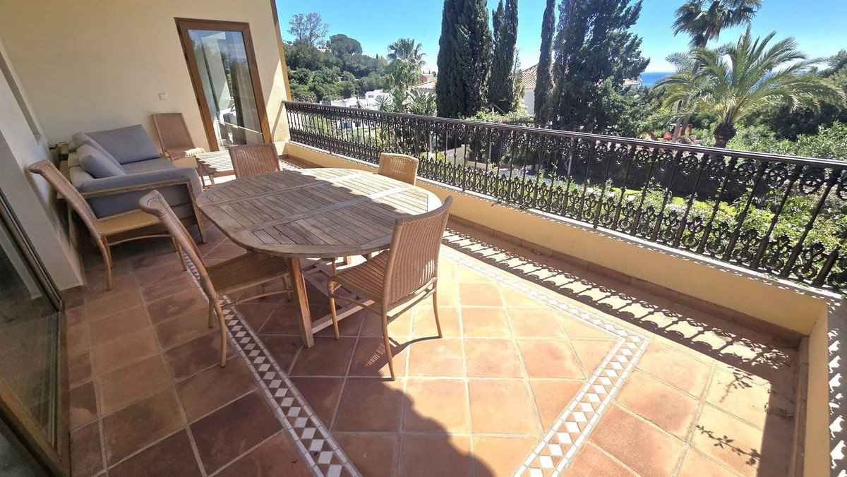 7 Bed Detached Villa in El Rosario