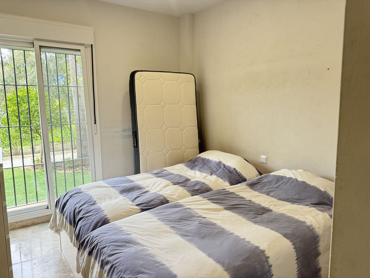 2 Bed Ground Floor Apartment in Nueva Andalucía