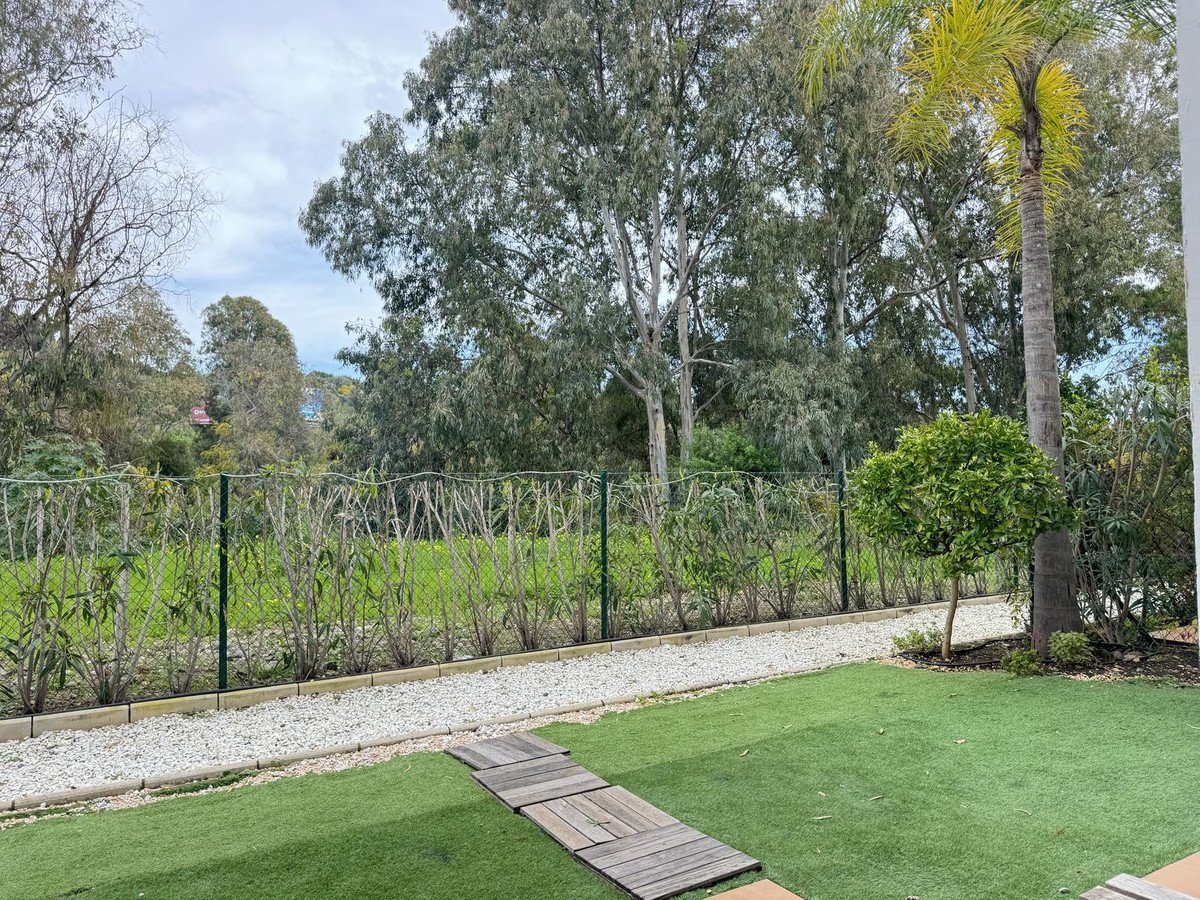 2 Bed Ground Floor Apartment in Nueva Andalucía