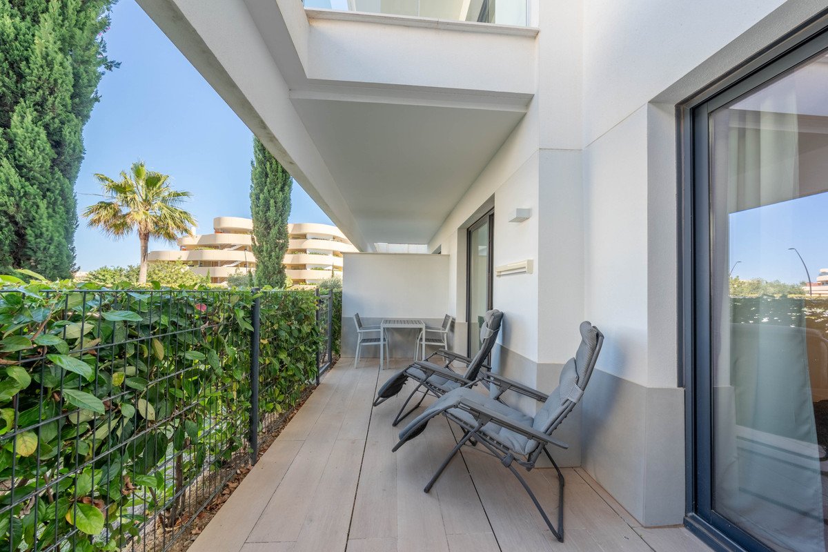 2 Bed Ground Floor Apartment in Fuengirola