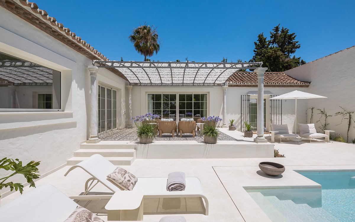 3 Bed Detached Villa in Guadalmina Alta