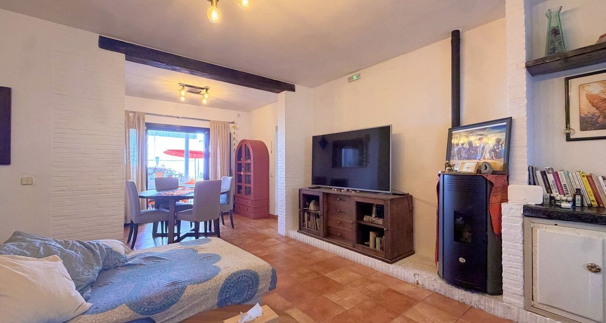 3 Bed Townhouse in Benahavís