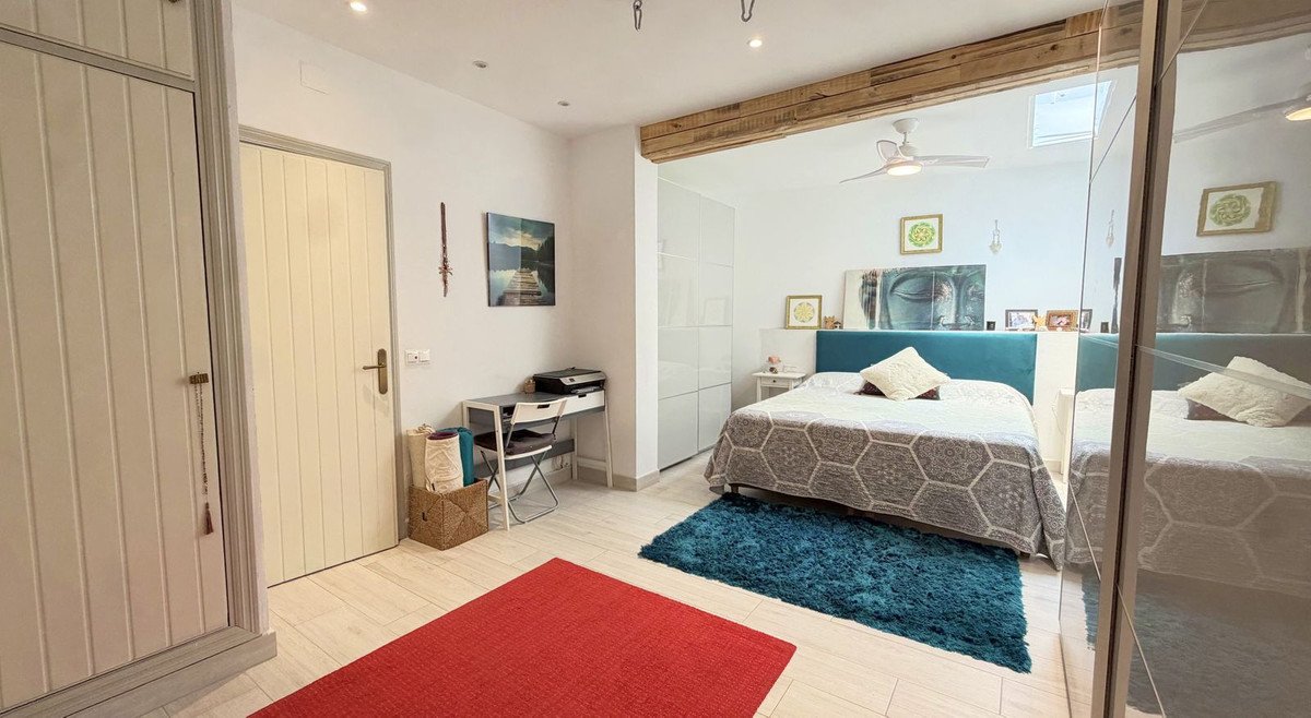 3 Bed Townhouse in Benahavís