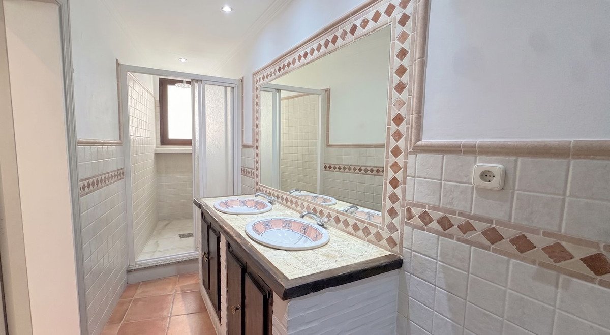 3 Bed Townhouse in Benahavís