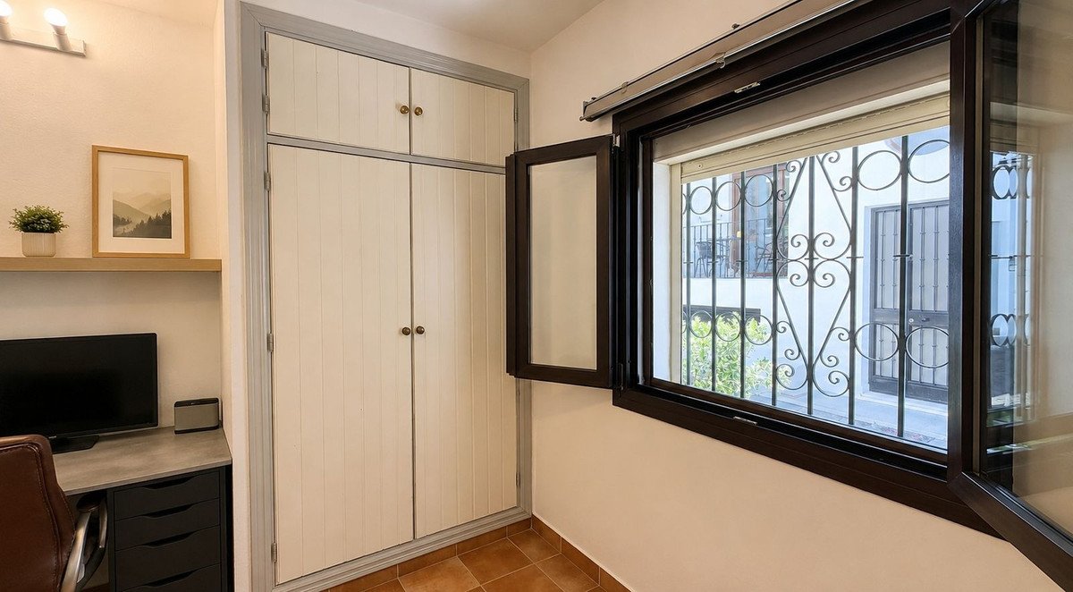 3 Bed Townhouse in Benahavís