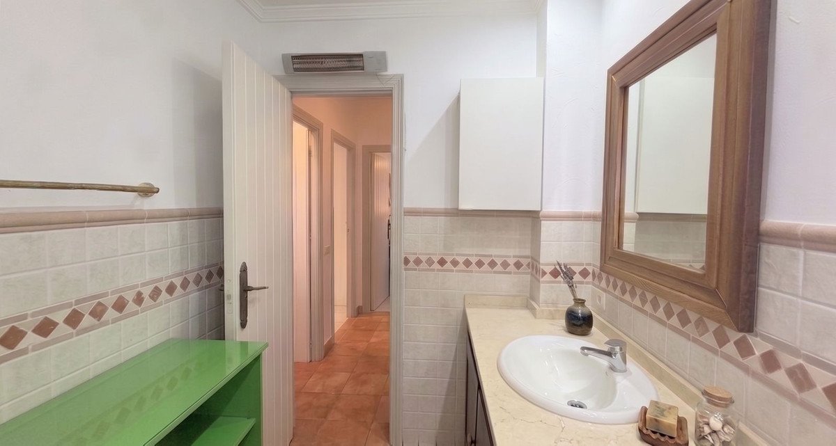 3 Bed Townhouse in Benahavís