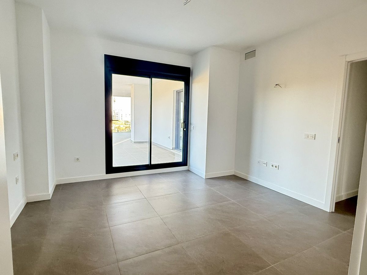 2 Bed Ground Floor Apartment in El Faro