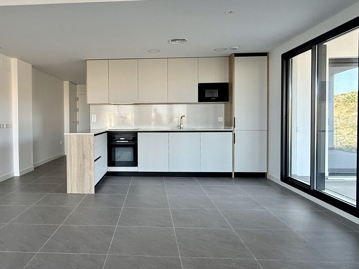 2 Bed Ground Floor Apartment in El Faro