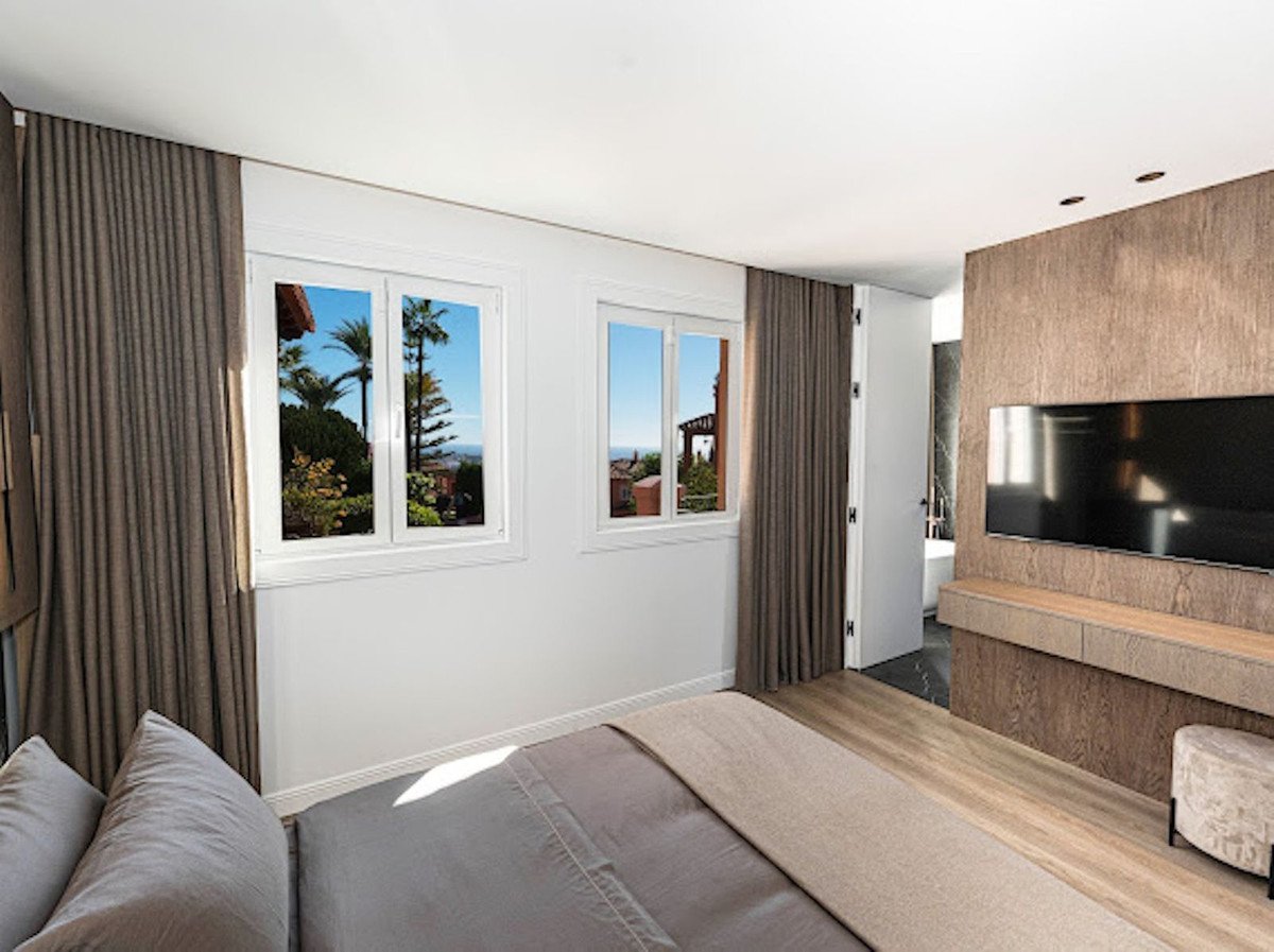 3 Bed Townhouse in Monte Halcones