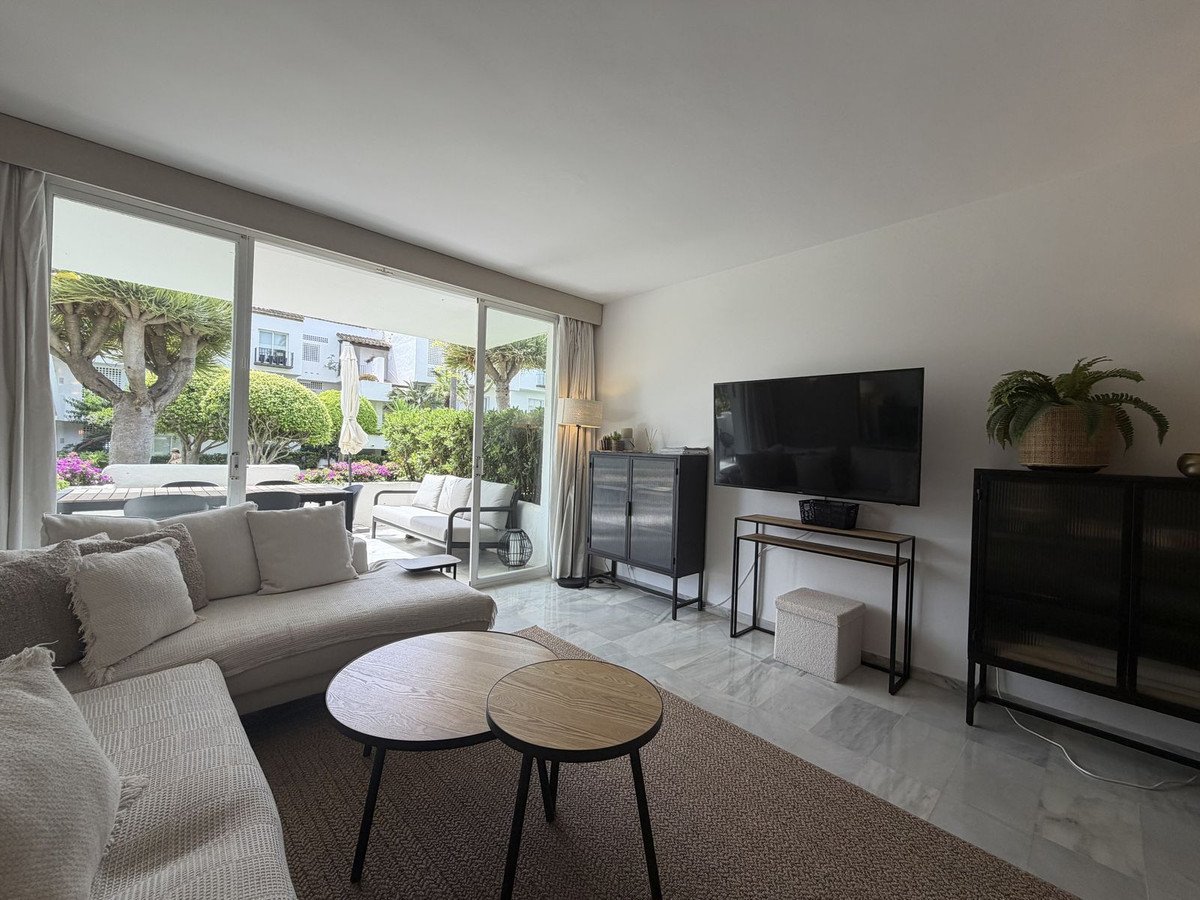 3 Bed Ground Floor Apartment in Estepona