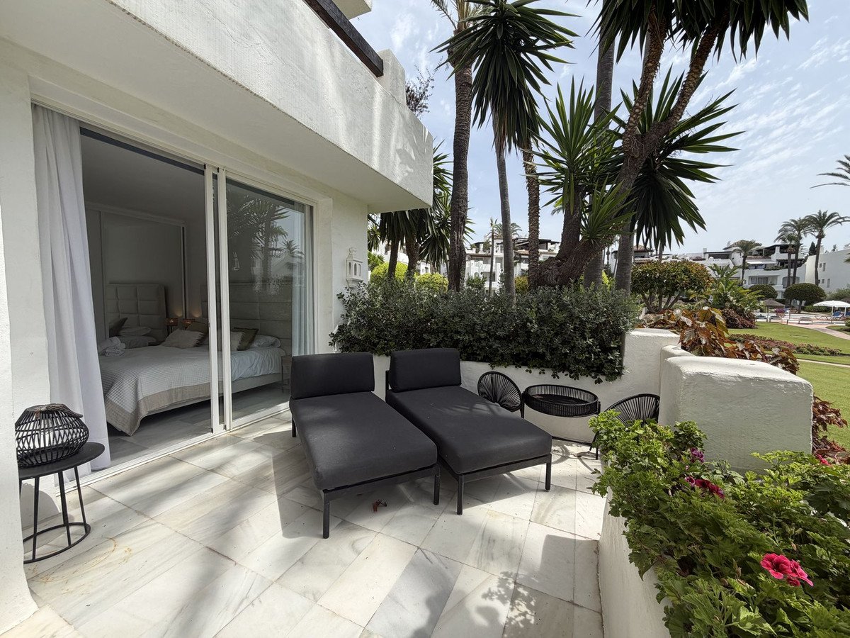 3 Bed Ground Floor Apartment in Estepona
