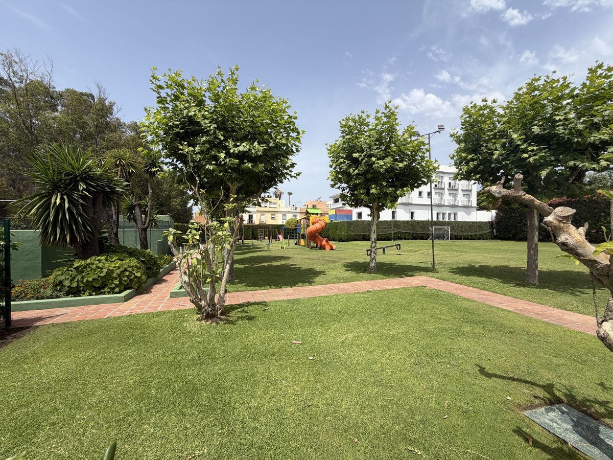 3 Bed Ground Floor Apartment in Estepona