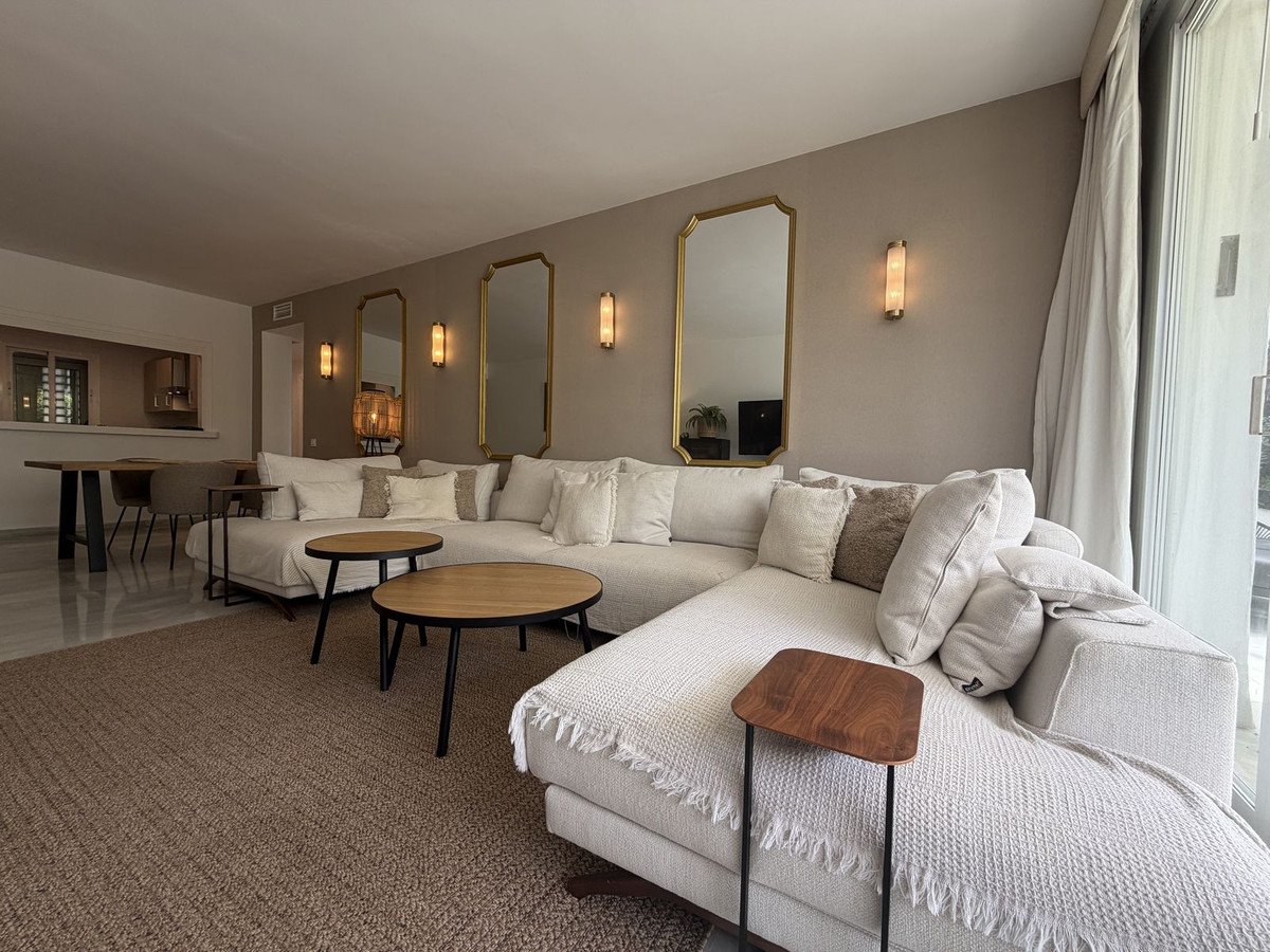 3 Bed Ground Floor Apartment in Estepona