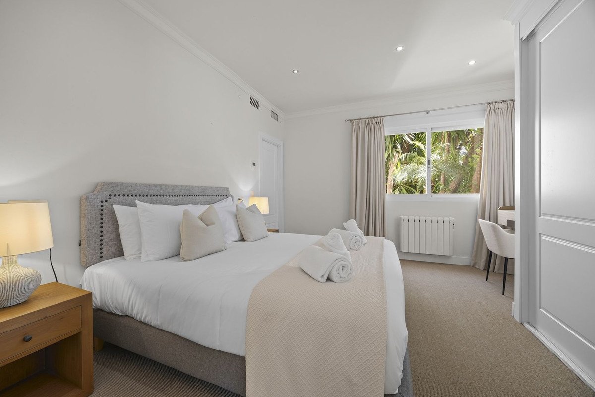 8 Bed Detached Villa in Benahavís