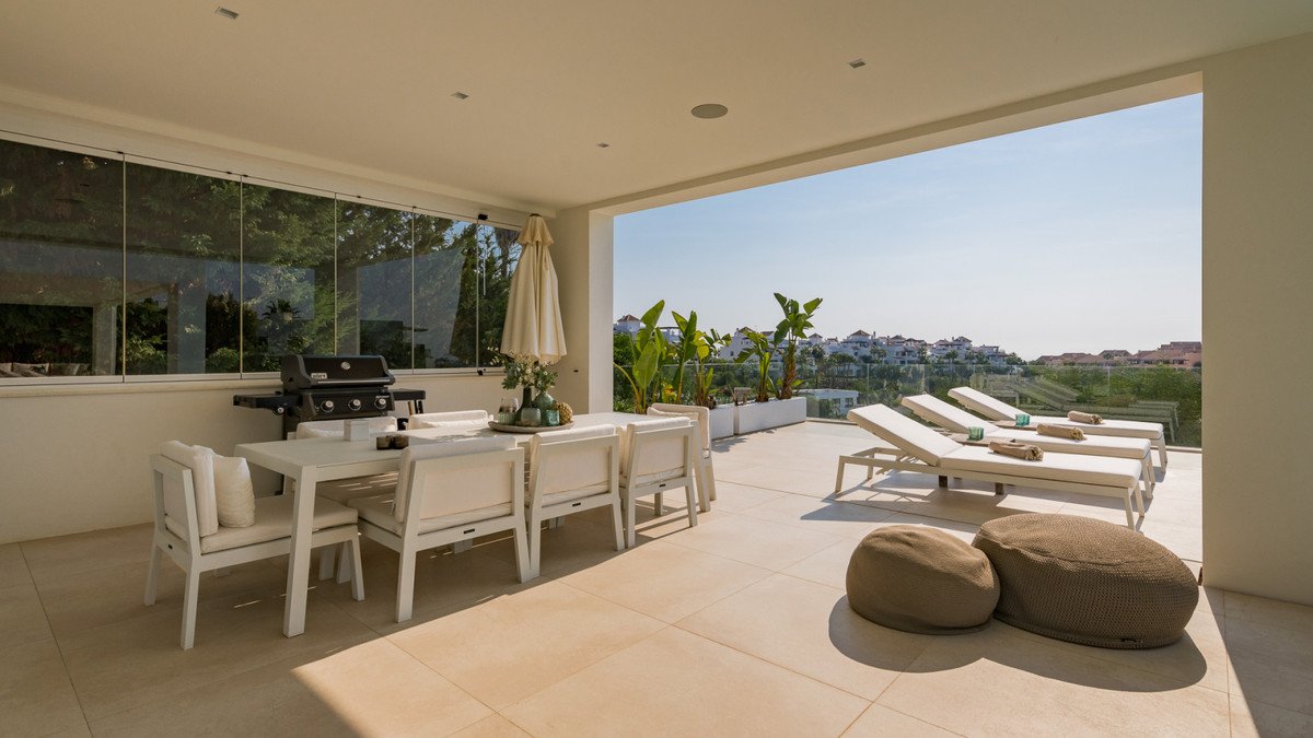 3 Bed Detached Villa in Benahavís