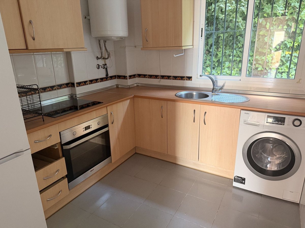 2 Bed Ground Floor Apartment in Riviera del Sol