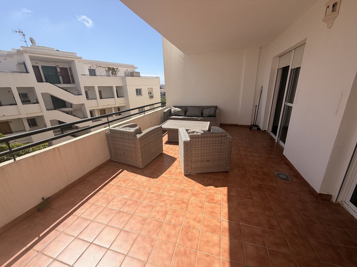 2 Bed Ground Floor Apartment in Riviera del Sol
