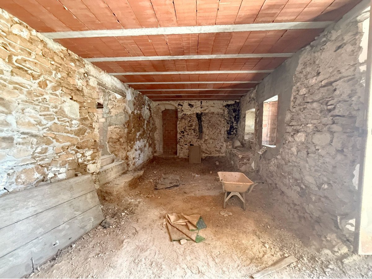 VL669345