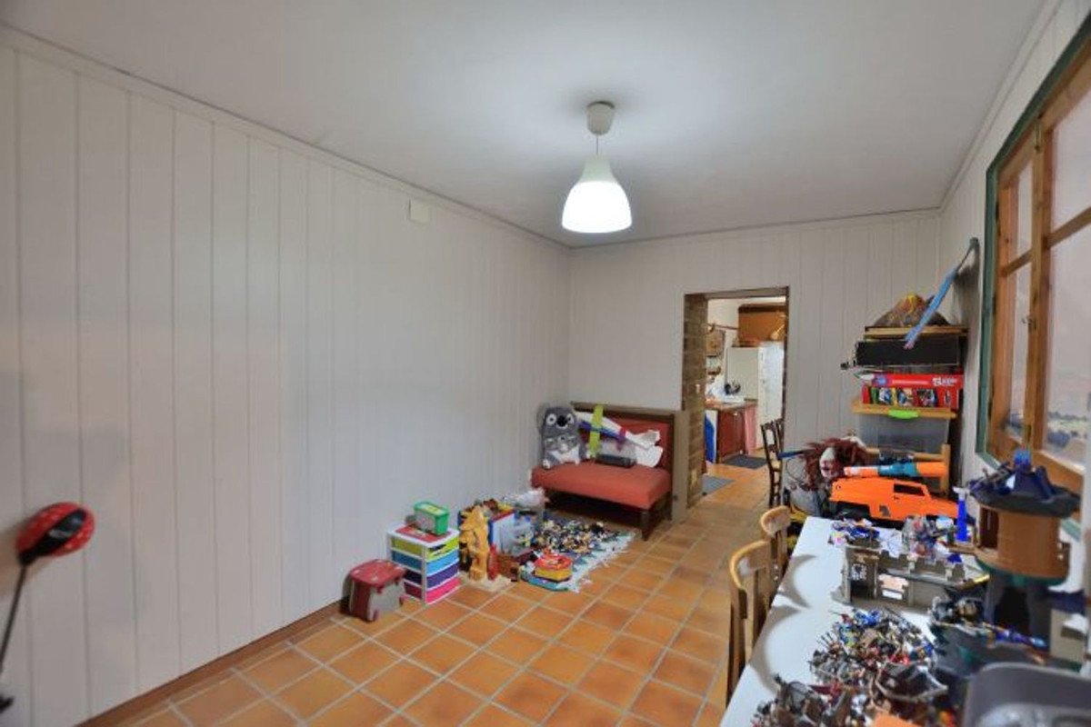 5 Bed Townhouse in Benaoján