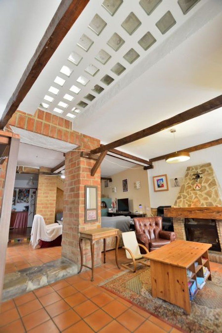 5 Bed Townhouse in Benaoján